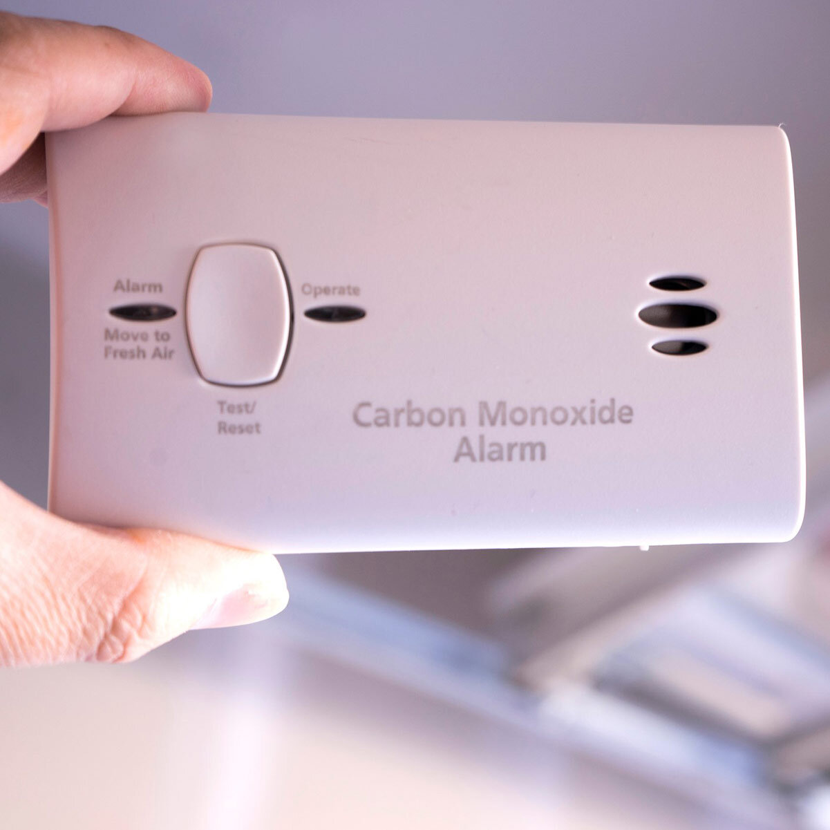 A Carbon Monoxide Detector In Your Home Can Save Your Life   Why Carbon Monoxide Detector Is Important 